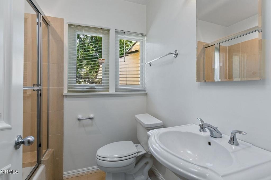 1325 Lomay Place - Photo 8