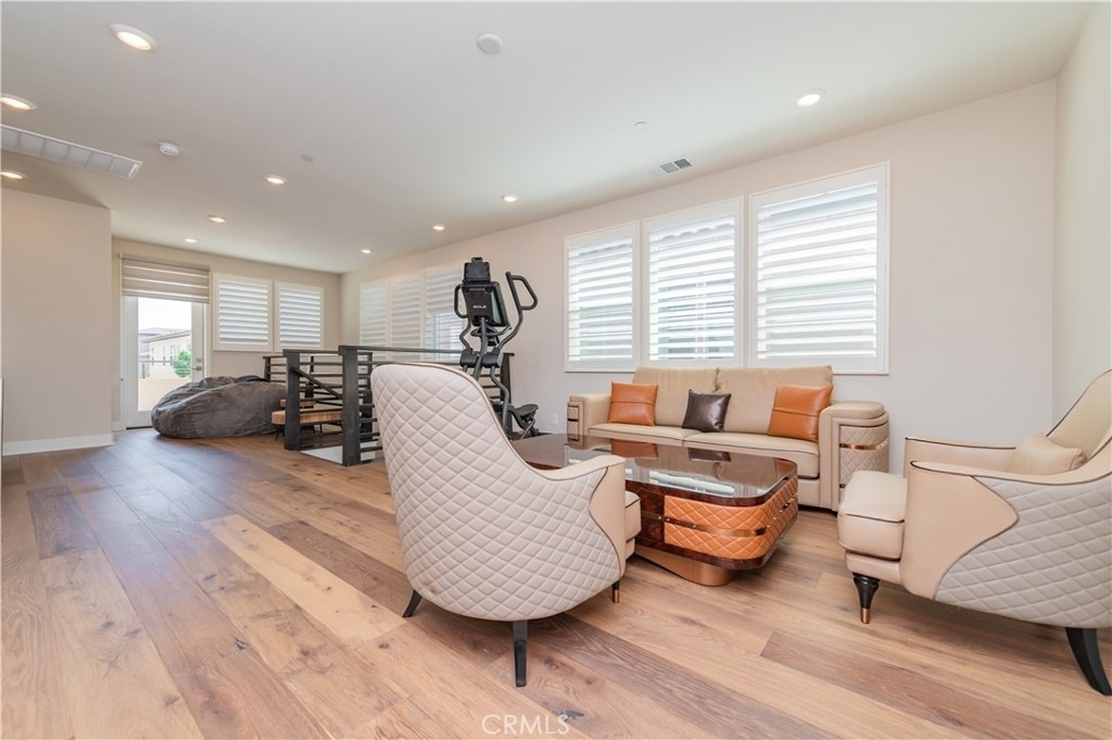 111 Swift - Photo 29