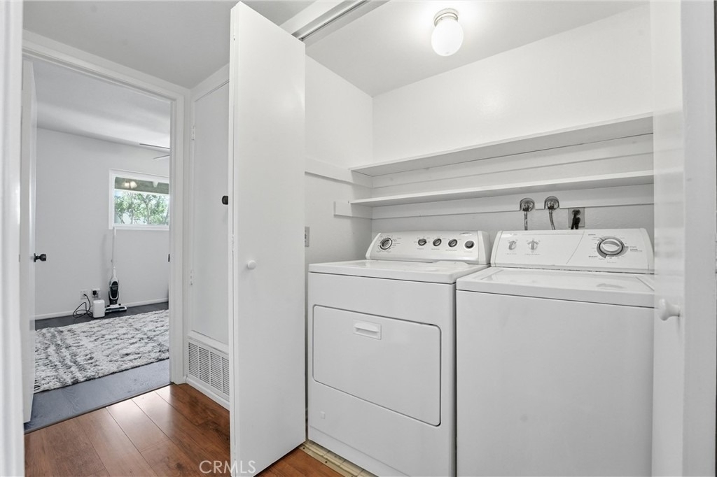 104 Oval - Photo 12