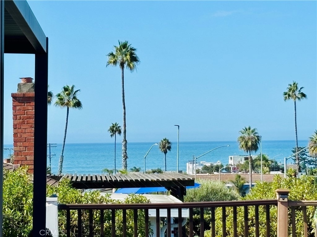 205 Via Montego - Photo 1