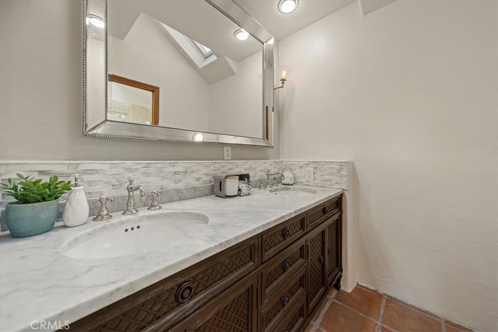 1046 Oro - Photo 11