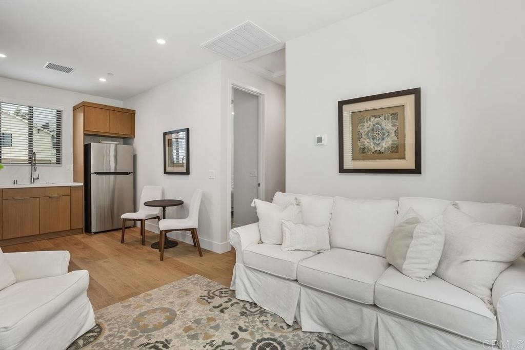 1756 Whaley Street - Photo 2