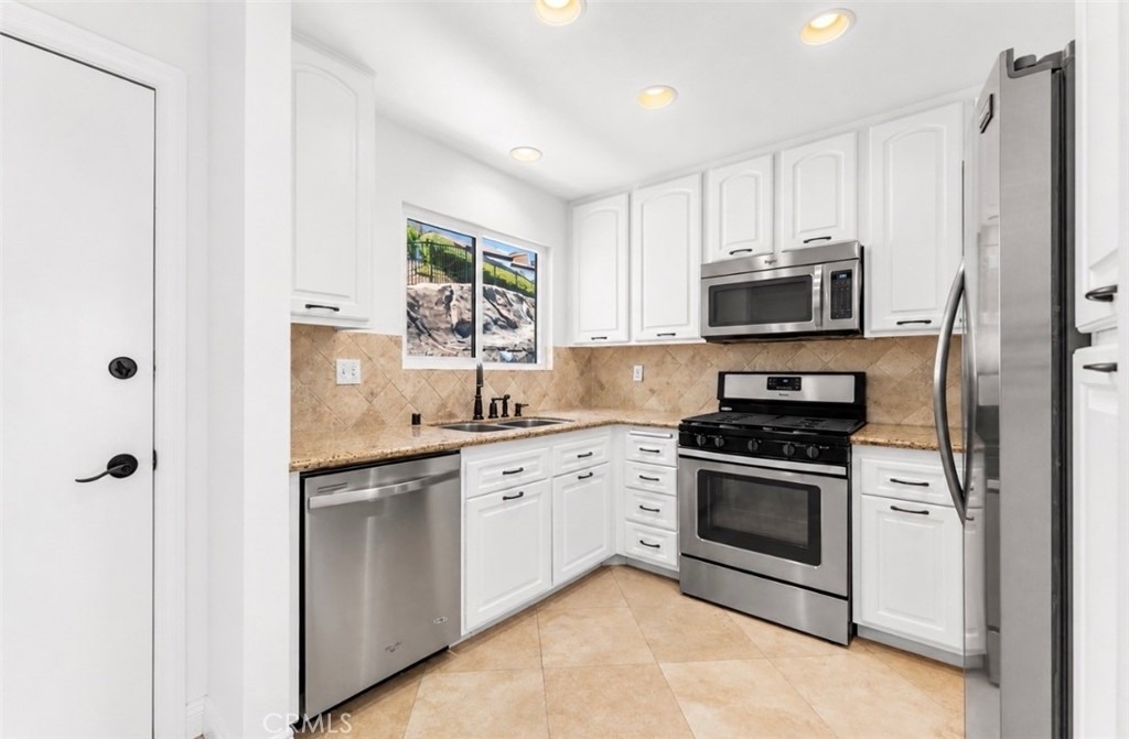 30902 Clubhouse Drive - Photo 7