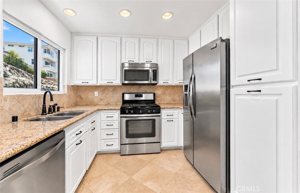 30902 Clubhouse Drive - Photo 6