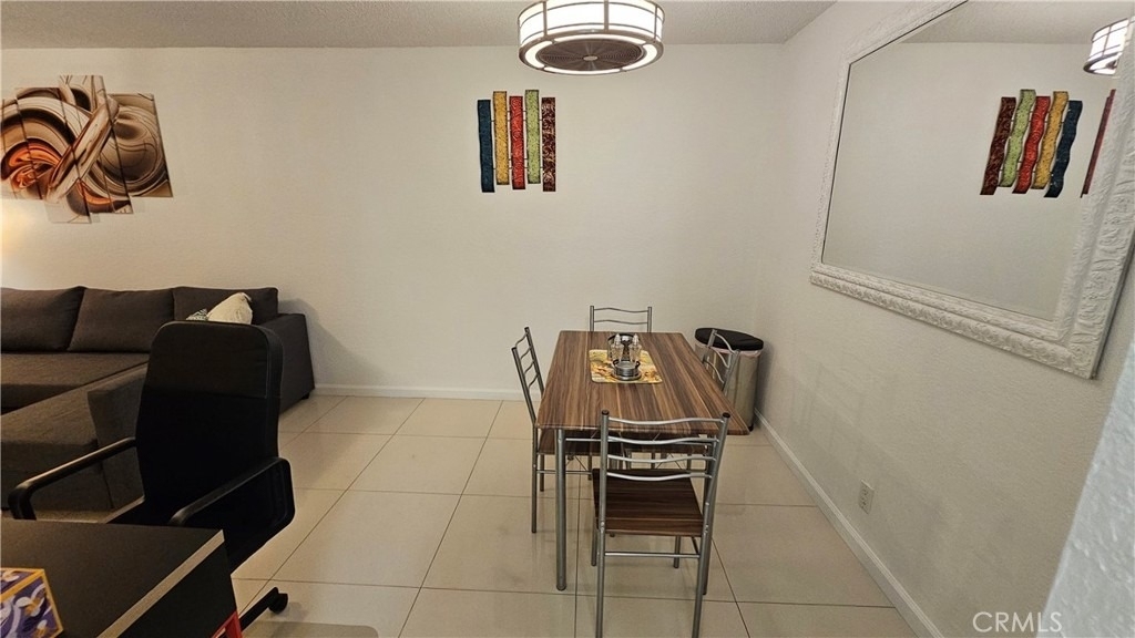 2857 N Los Felices - Photo 15