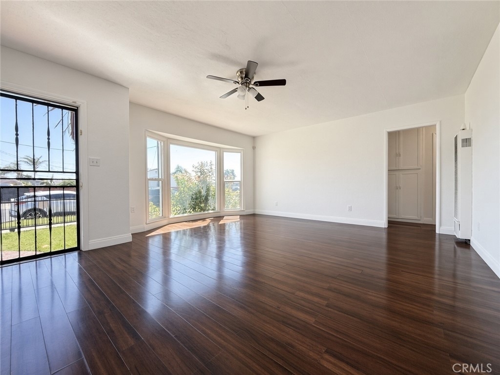 1613 N Grandee Avenue - Photo 2