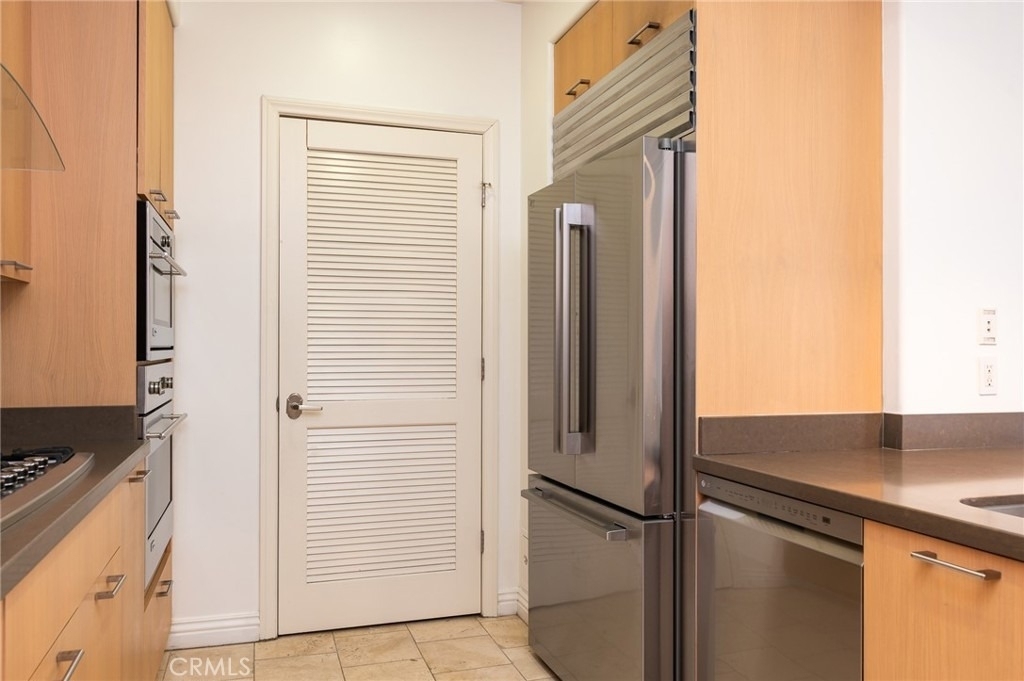 268 Caruso Avenue - Photo 16