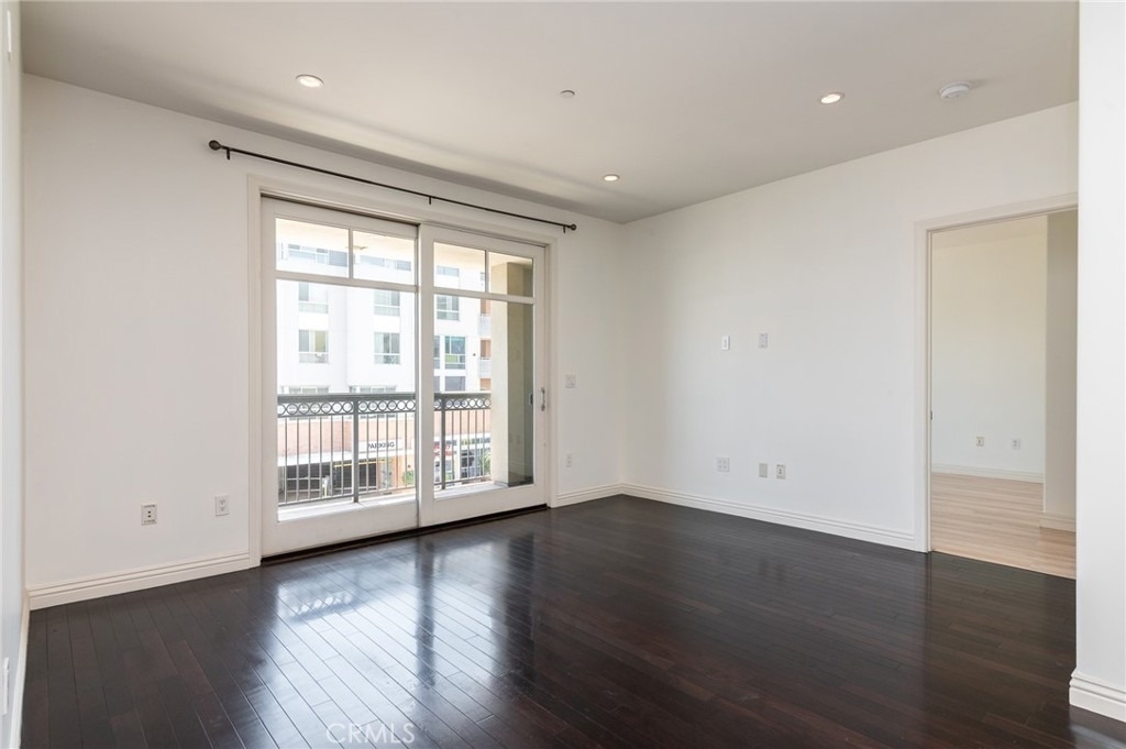 268 Caruso Avenue - Photo 10