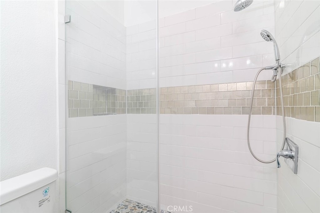 1305 N Columbus - Photo 17