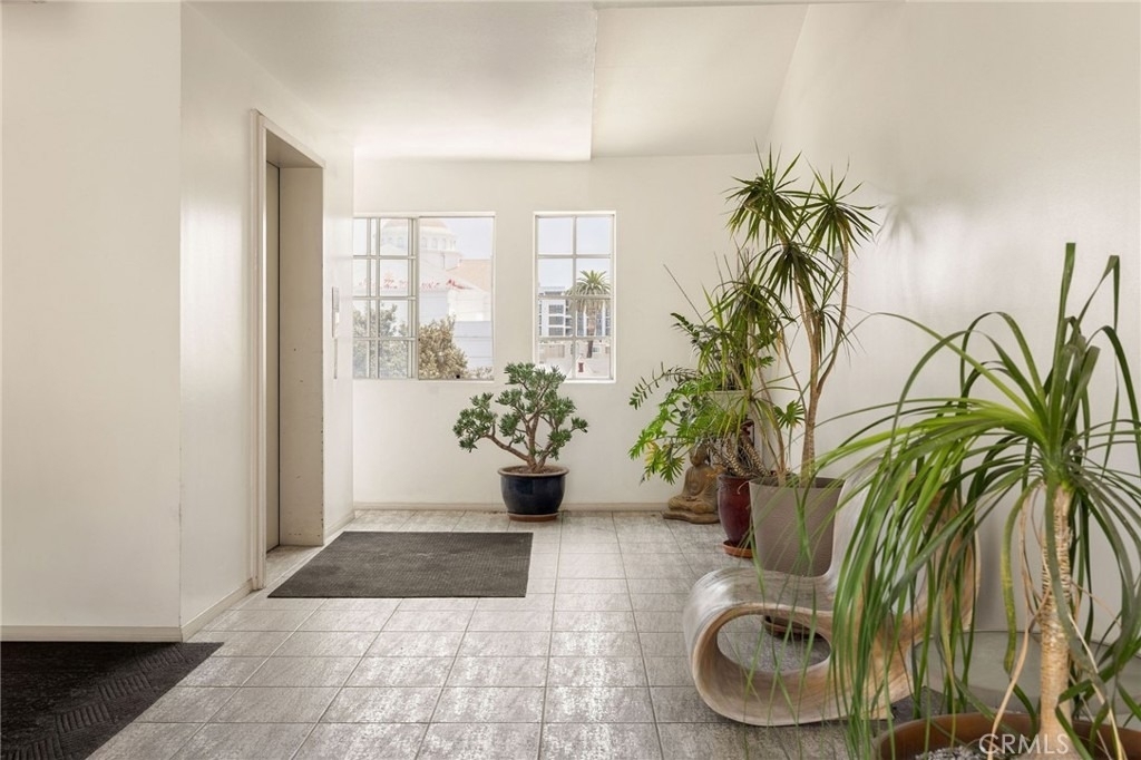 645 Chestnut - Photo 18