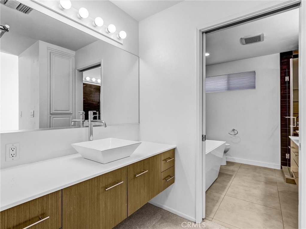 1825 Westholme Avenue - Photo 17