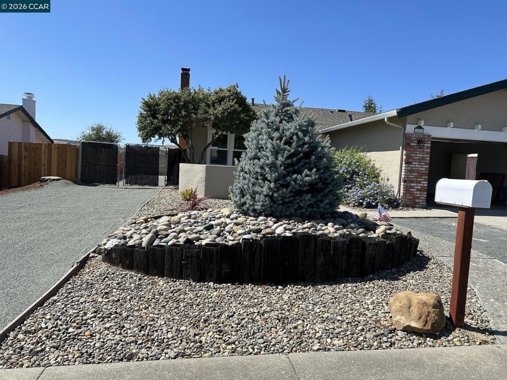 2472 Morello Hts. Cir. - Photo 16