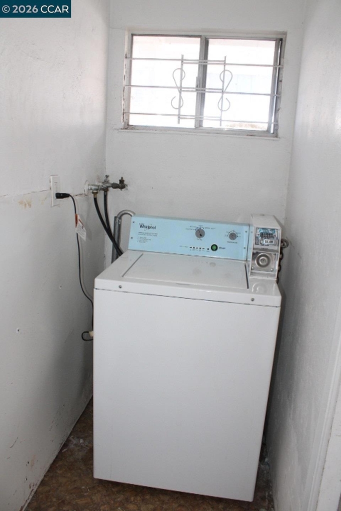 2515 Manchester Ave - Photo 12