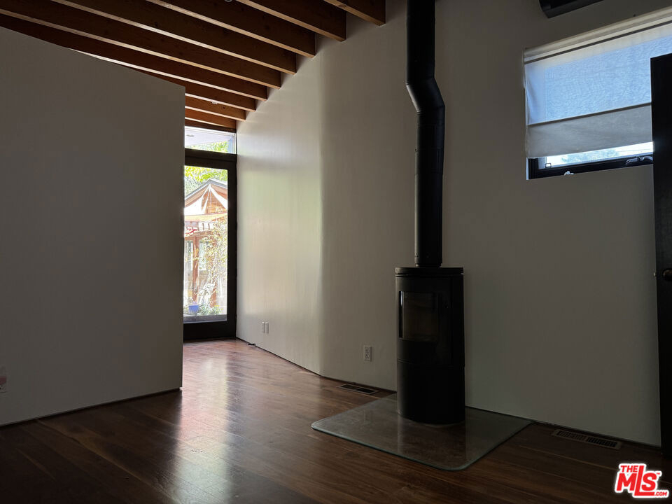 2257 Earl Street - Photo 17