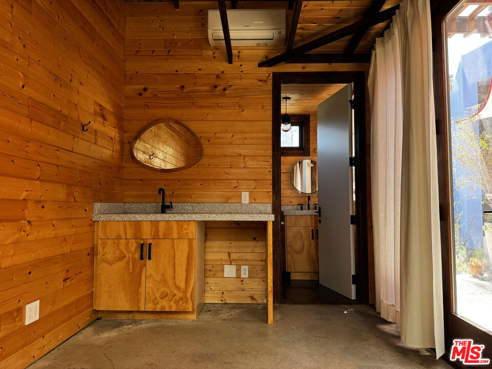 2257 Earl Street - Photo 21