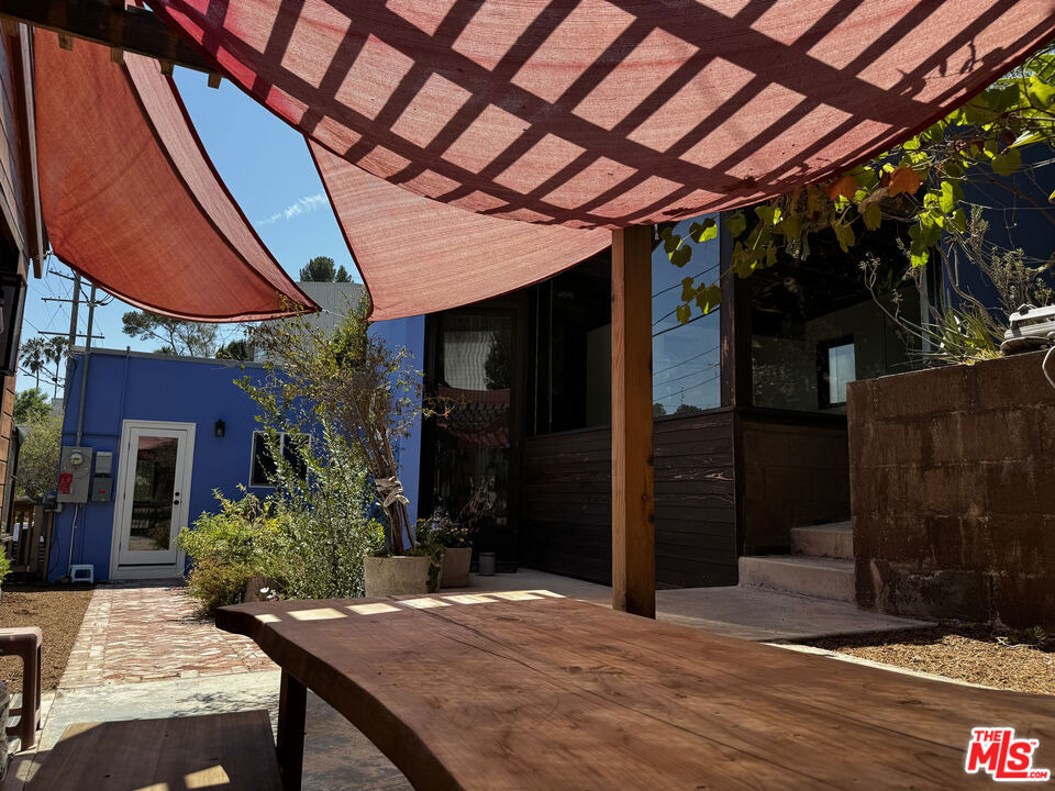 2257 Earl Street - Photo 9
