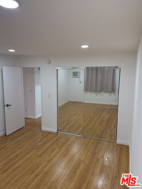 18530 Hatteras Street - Photo 13