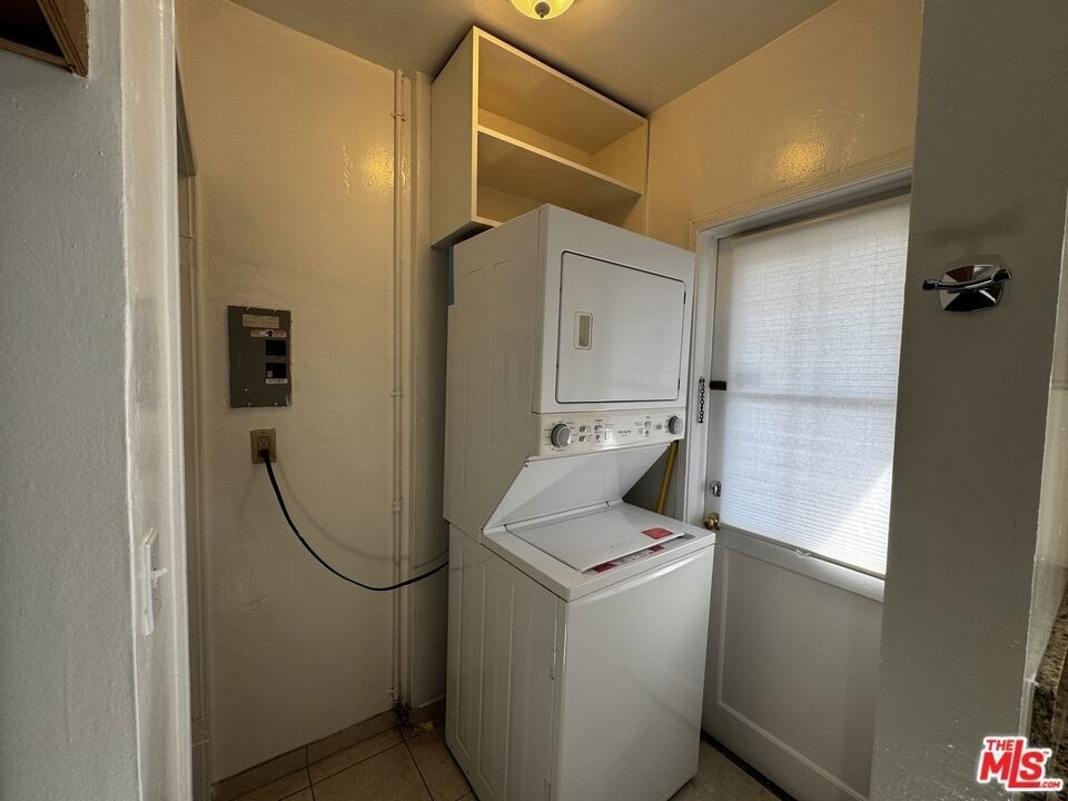1246 Edris Drive - Photo 9