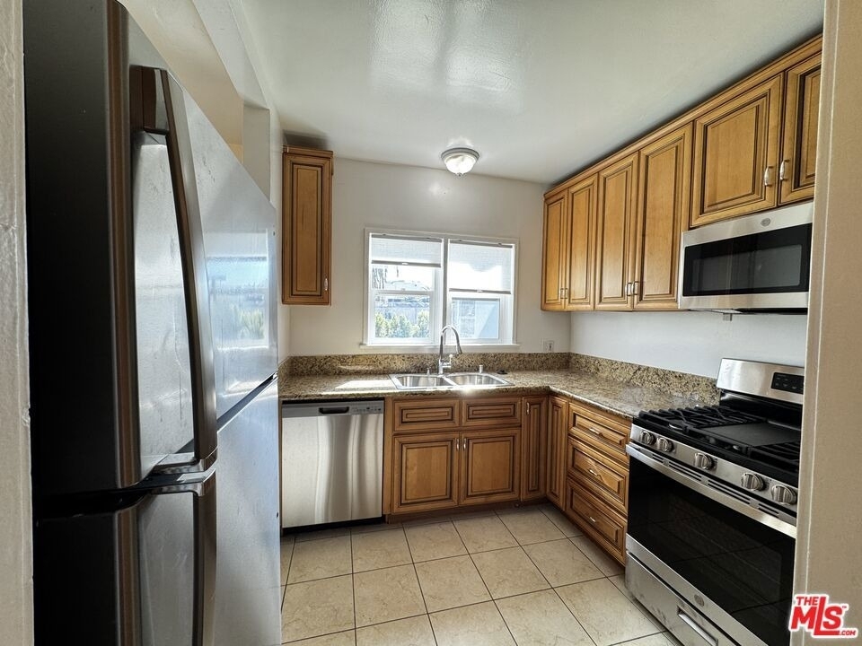 1246 Edris Drive - Photo 29