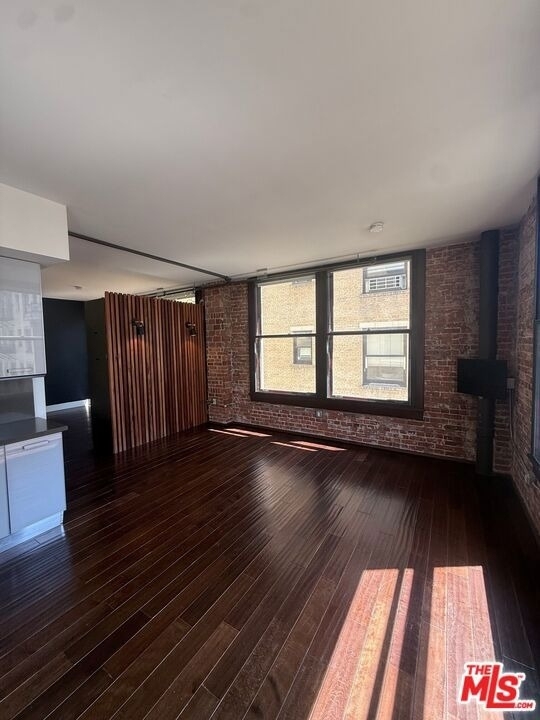 460 S Spring Street - Photo 5