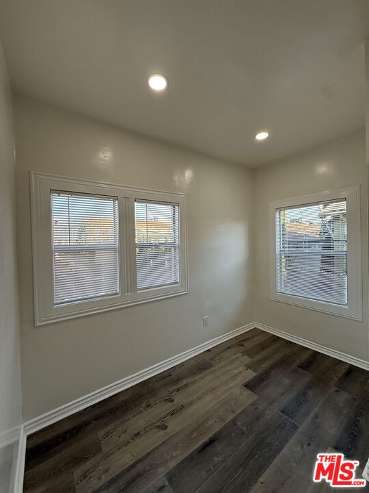 5522 Sierra Vista Avenue - Photo 5
