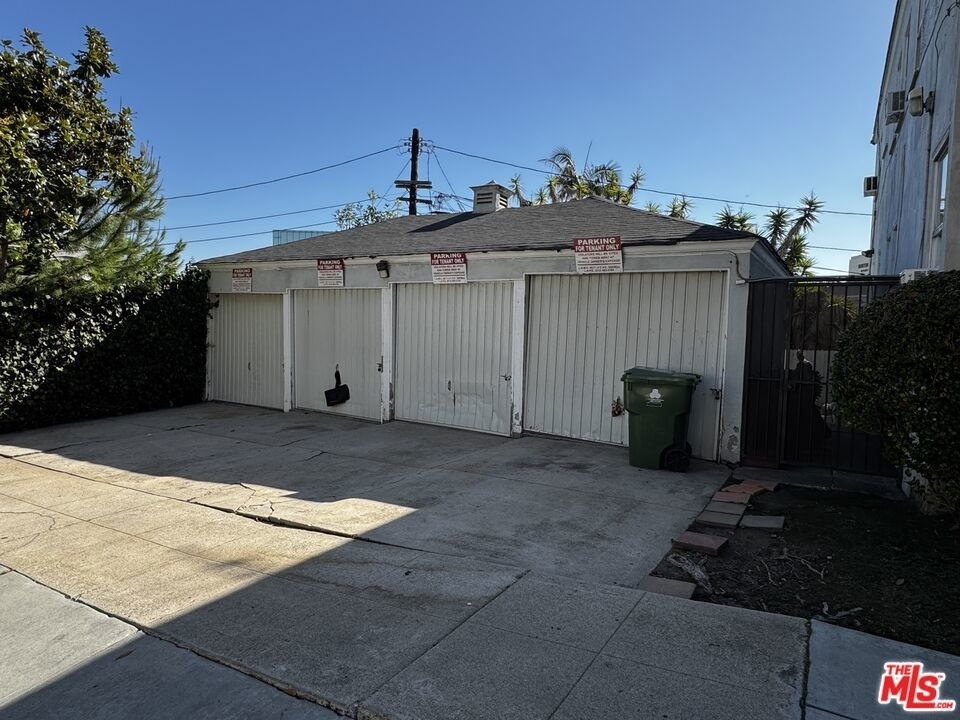 1242 Edris Drive - Photo 32