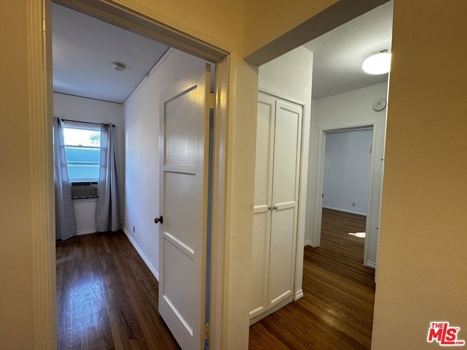 1242 Edris Drive - Photo 9