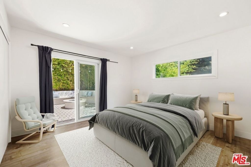 16141 Dickens Street - Photo 11