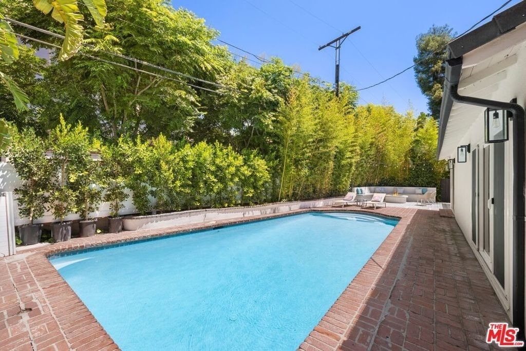 16141 Dickens Street - Photo 14