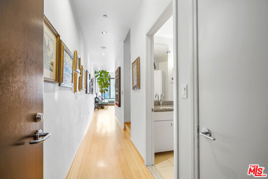 1100 Wilshire Boulevard - Photo 12