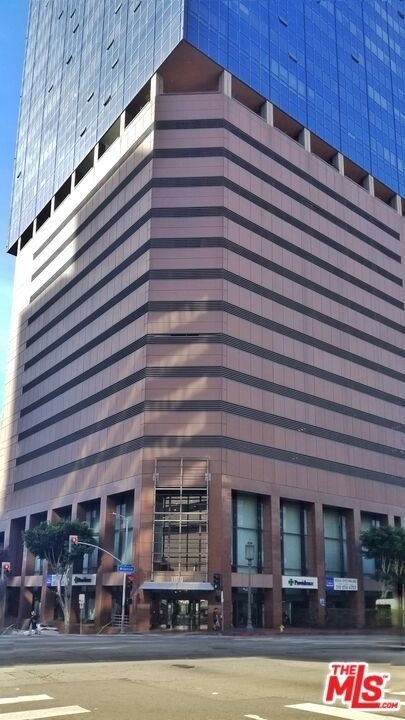 1100 Wilshire Boulevard - Photo 25