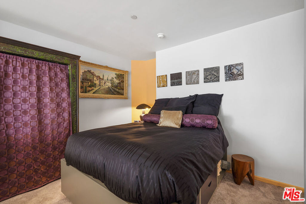 1100 Wilshire Boulevard - Photo 11