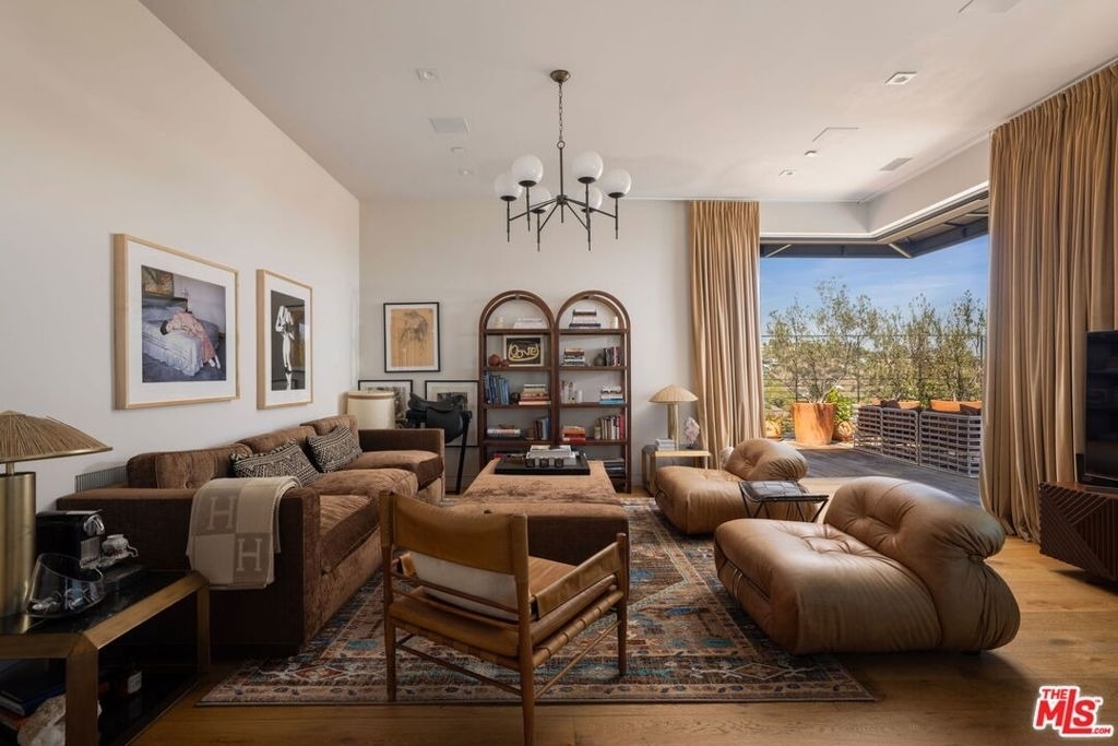 1030 Somera Road - Photo 14