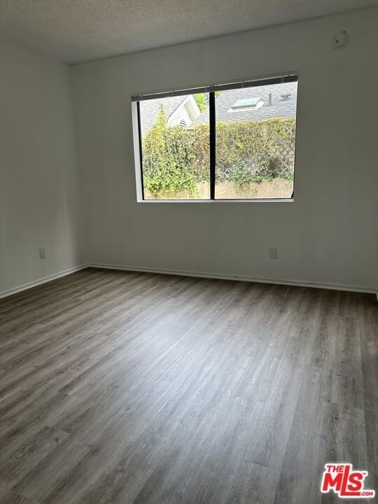 710 Crenshaw Boulevard - Photo 6