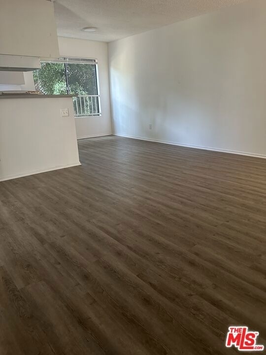 710 Crenshaw Boulevard - Photo 4
