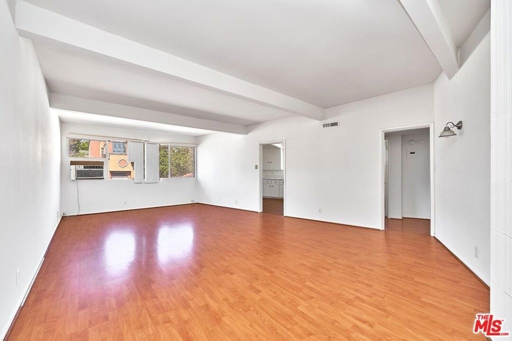 4085 W 7th Street - Photo 5
