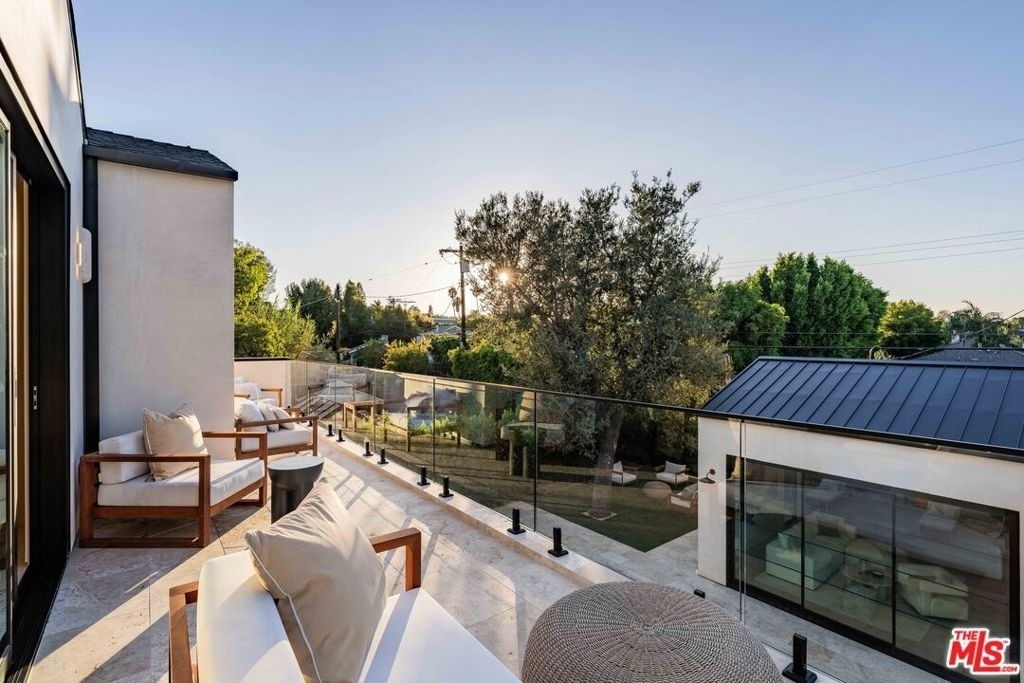 16723 La Maida Street - Photo 14