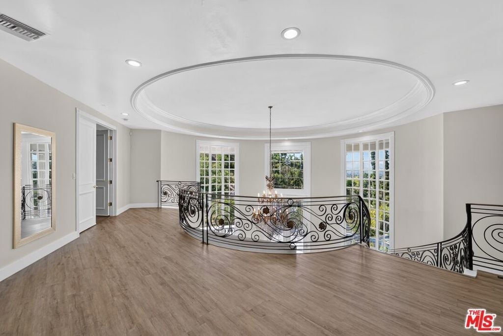 4434 Grimes Place - Photo 4