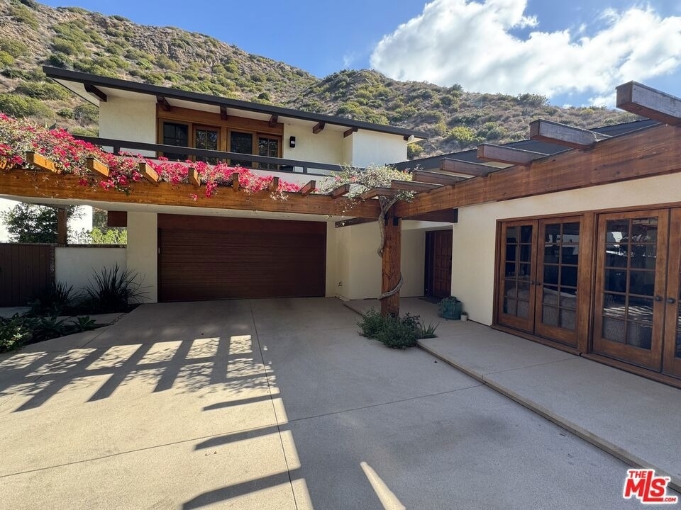 5942 Paseo Canyon Drive - Photo 4