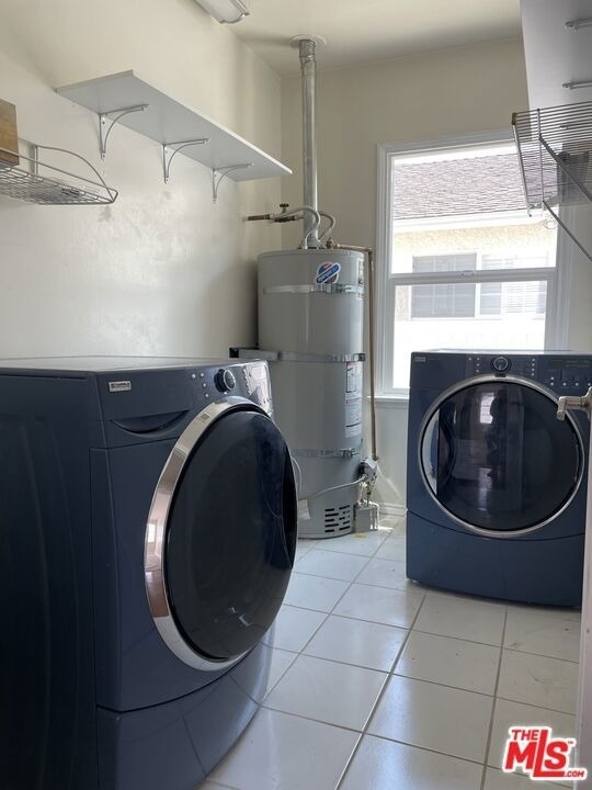 5048 Enfield Avenue - Photo 6