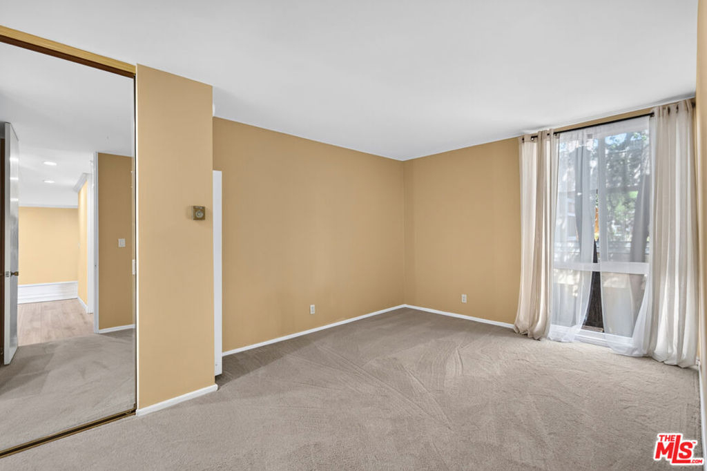 6505 Green Valley Circle - Photo 12