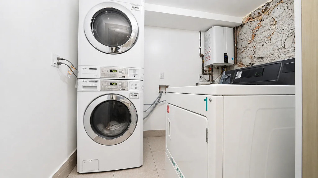 11 Marcus Garvey Boulevard - Photo 19