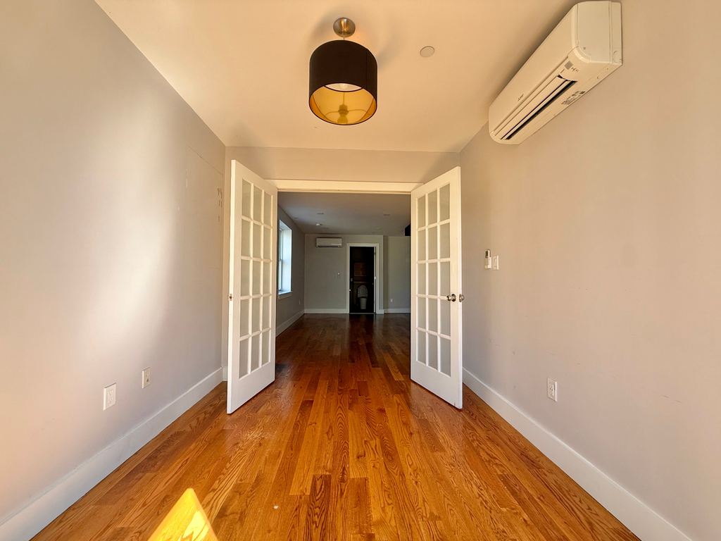 682 East 21st Street - Photo 6