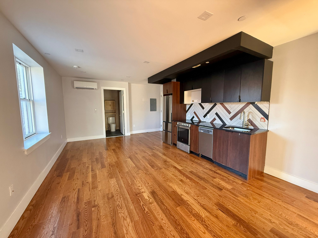 682 East 21st Street - Photo 7