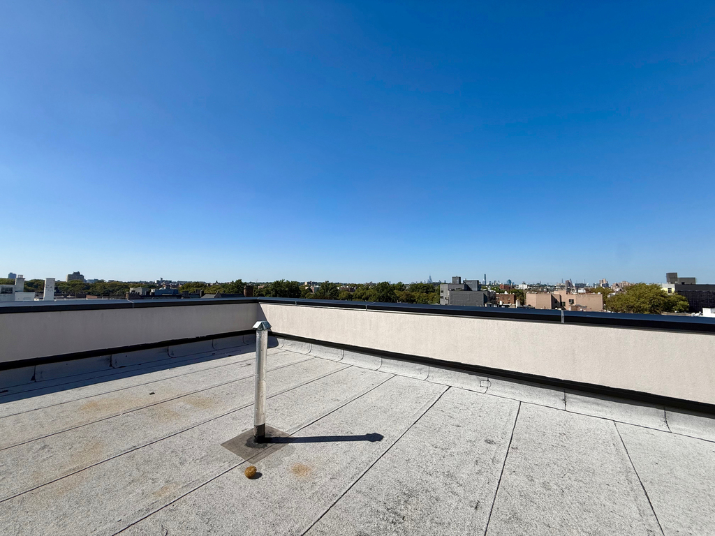 682 East 21st Street - Photo 11