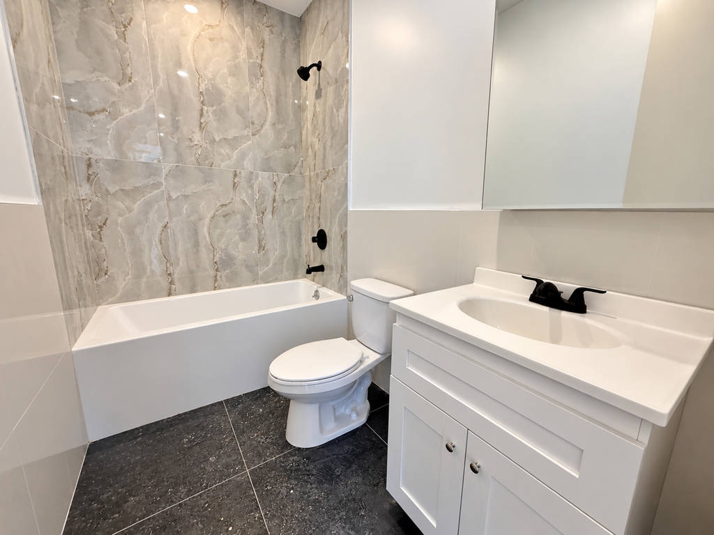 454 East 26th Street - Photo 10