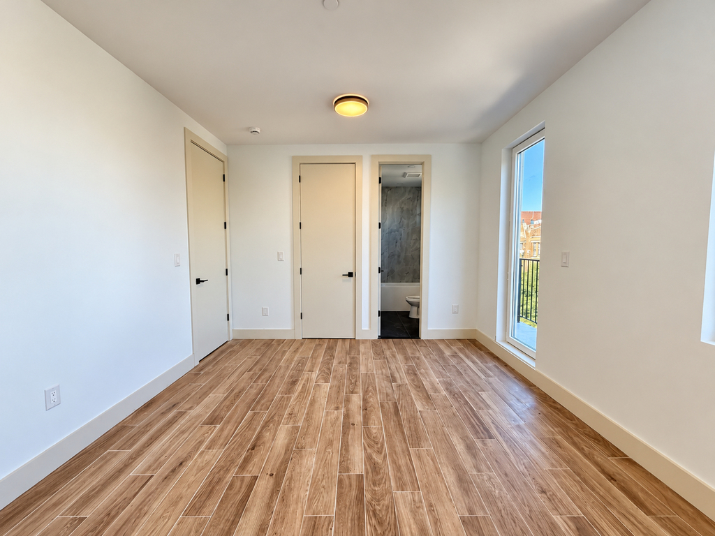 454 East 26th Street - Photo 6