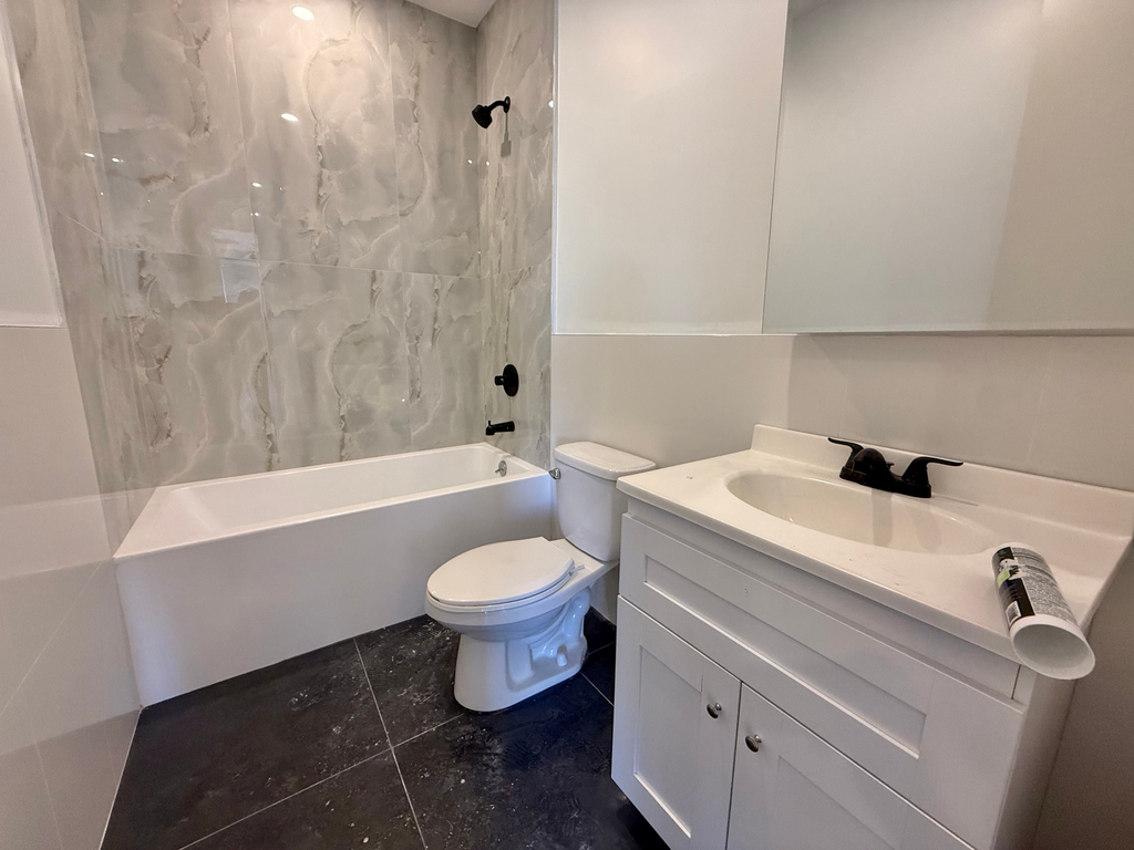 454 East 26th Street - Photo 15