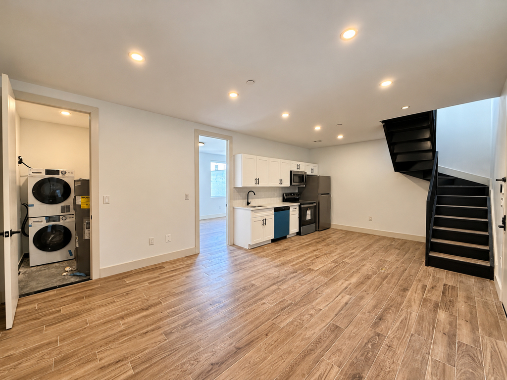 454 East 26th Street - Photo 0