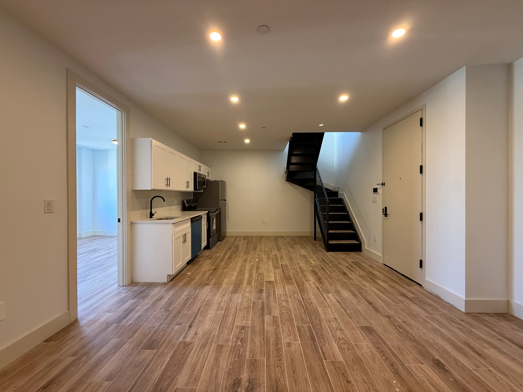 454 East 26th Street - Photo 0